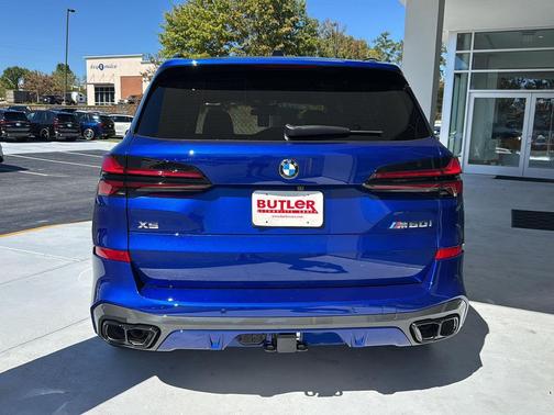 2026 BMW X5 M60i