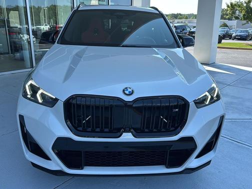 2025 BMW X1 M35i