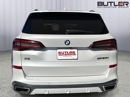 2023 BMW X5 M50i