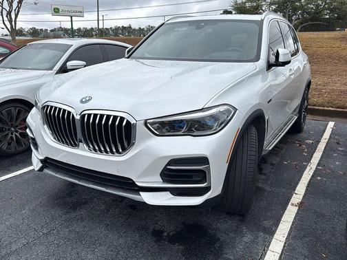 2022 BMW X5 PHEV xDrive45e
