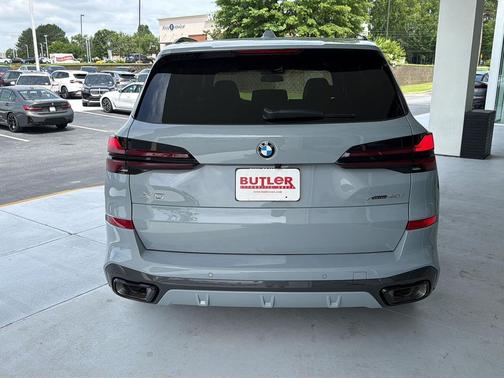Brooklyn Grey Metallic 2026 BMW X5 xDrive40i