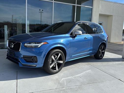 2019 Volvo XC90 T5 R-Design
