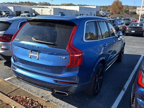 2019 Volvo XC90 T5 R-Design