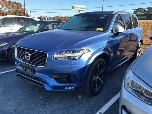 2019 Volvo XC90 T5 R-Design