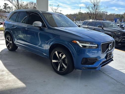 2019 Volvo XC90 T5 R-Design
