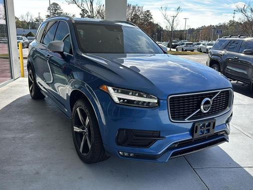 2019 Volvo XC90 T5 R-Design