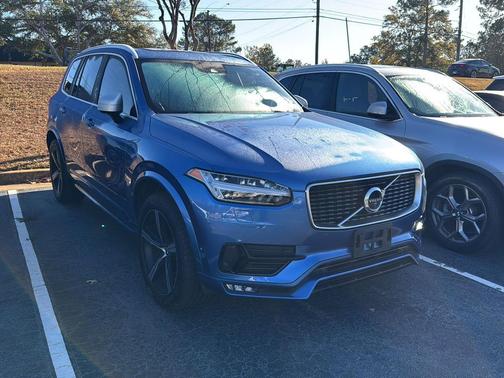 2019 Volvo XC90 T5 R-Design