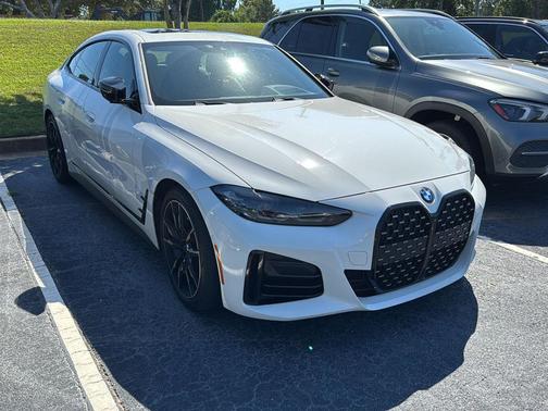2023 BMW M440 i