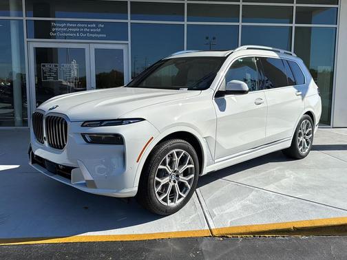 2026 BMW X7 xDrive40i