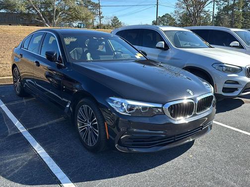 2019 BMW 540 540i