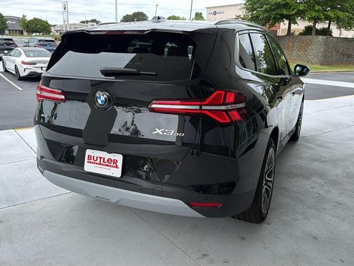 Black Sapphire Metallic 2026 BMW X3 30 xDrive