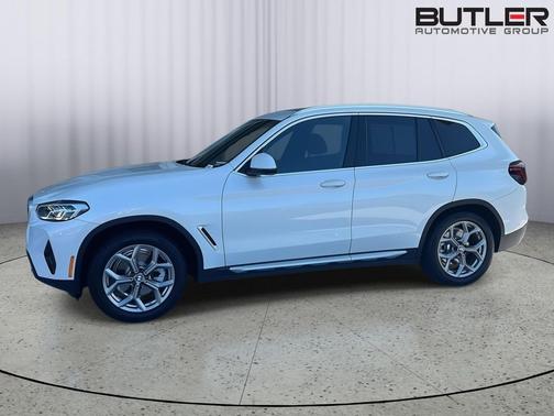 Mineral White Metallic 2022 BMW X3 sDrive30i
