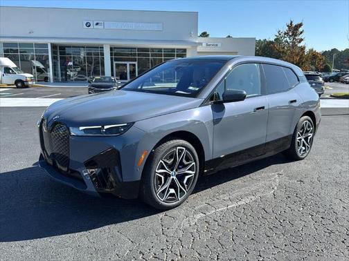 2025 BMW iX xDrive50
