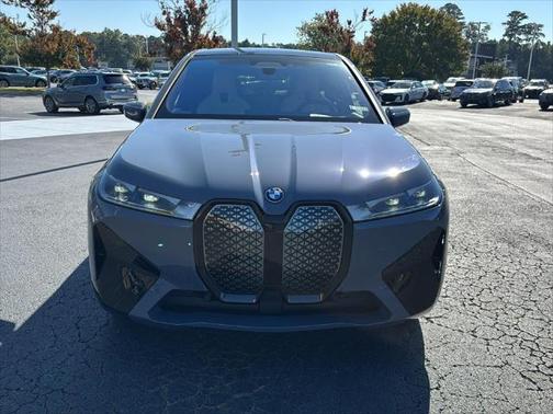 2025 BMW iX xDrive50