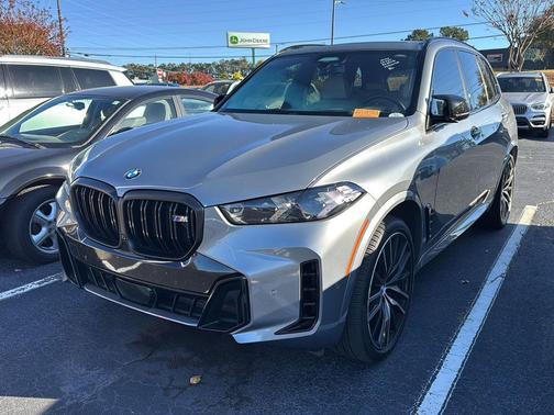 2024 BMW X5 M60i