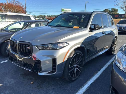 2024 BMW X5 M60i