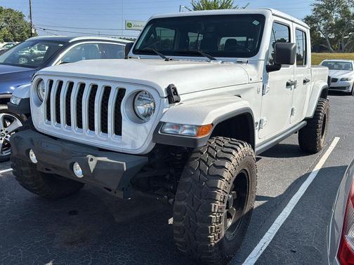 2021 Jeep Gladiator Overland
