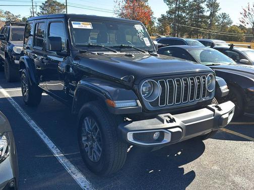 2024 Jeep Wrangler 4-Door Sahara 4x4