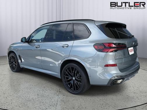 Skyscraper Grey Metallic 2024 BMW X5 sDrive40i