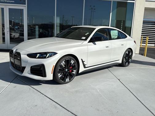 2026 BMW M440 i xDrive