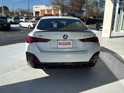 2026 BMW M440 i xDrive