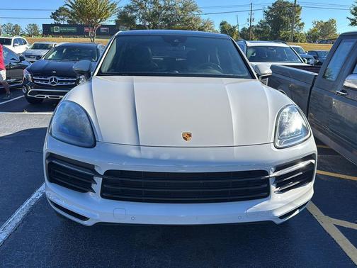 2022 Porsche Cayenne Platinum Edition