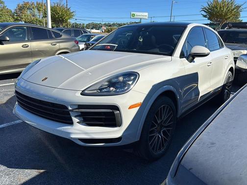 2022 Porsche Cayenne Platinum Edition