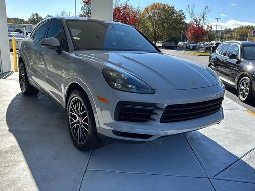 2022 Porsche Cayenne Platinum Edition