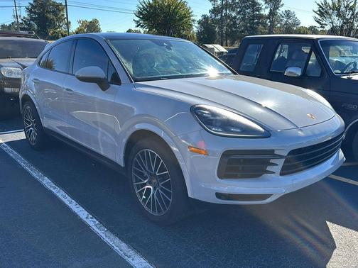 2022 Porsche Cayenne Platinum Edition