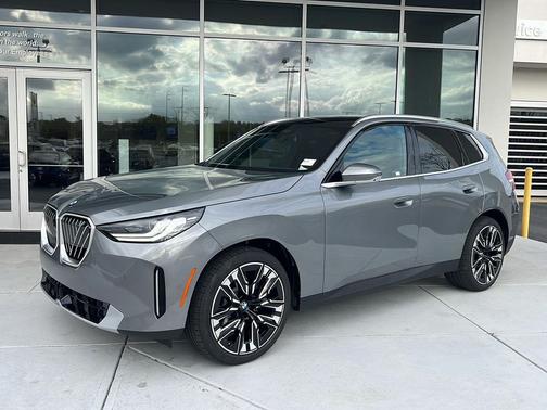 Skyscraper Grey Metallic 2026 BMW X3 30 xDrive
