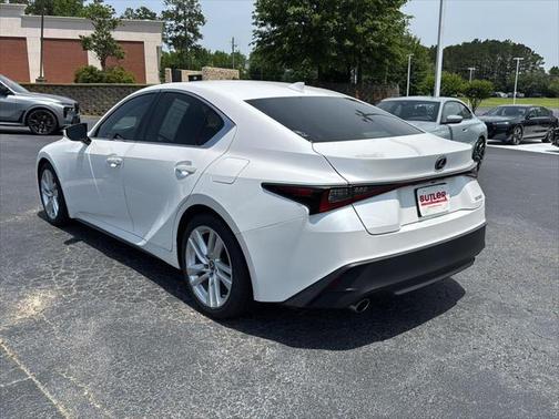 2022 Lexus IS 300 Base
