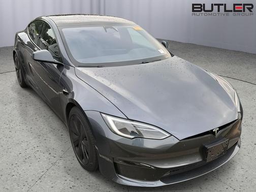 Stealth Grey 2023 Tesla Model S Dual Motor All-Wheel Drive