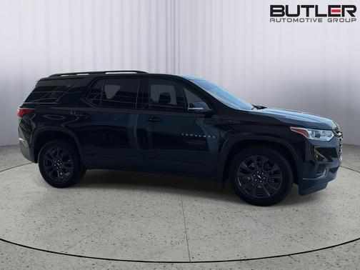 Mosaic Black Metallic 2020 Chevrolet Traverse RS