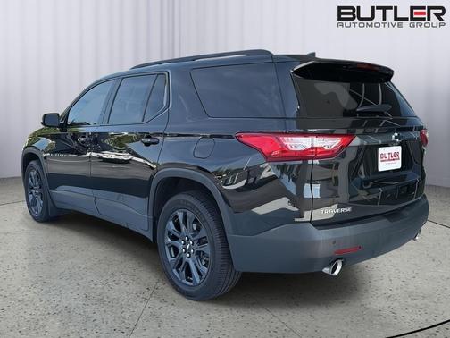Mosaic Black Metallic 2020 Chevrolet Traverse RS