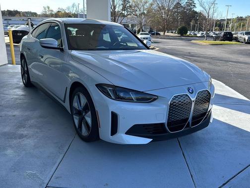 Mineral White Metallic 2026 BMW i4 Gran Coupe eDrive40