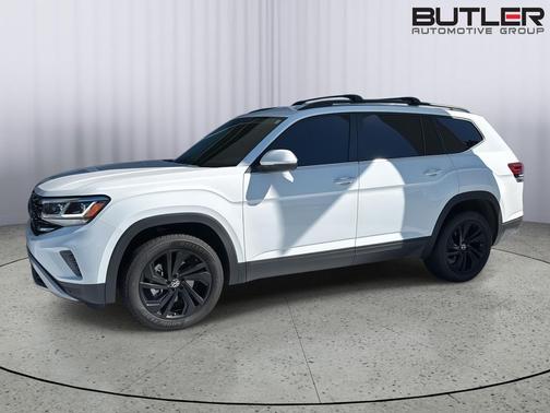 2023 Volkswagen Atlas 3.6L SE w/Technology