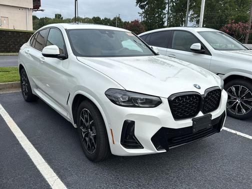 2025 BMW X4 xDrive30i