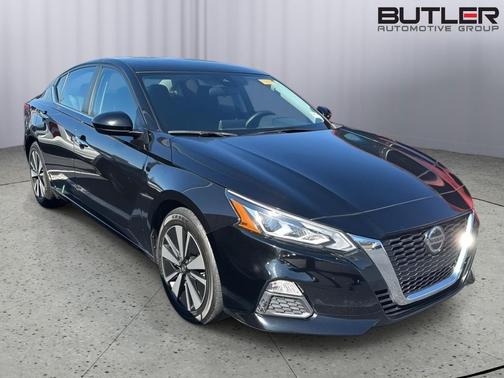 2022 Nissan Altima 2.5 SV