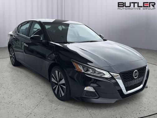 2022 Nissan Altima 2.5 SV