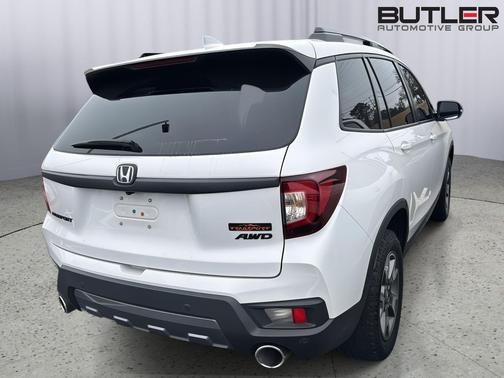 2023 Honda Passport AWD TrailSport