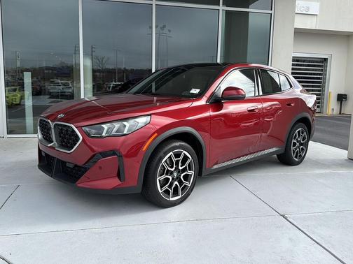 2025 BMW X2 xDrive28i