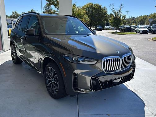 2026 BMW X5 M60i
