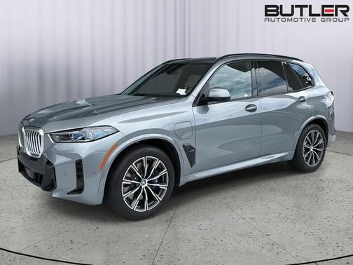 Skyscraper Grey Metallic 2024 BMW X5 PHEV xDrive50e