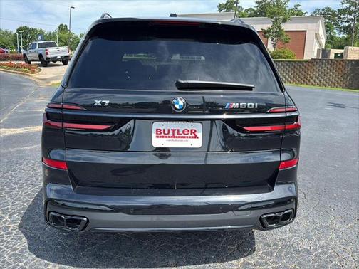 2026 BMW X7 M60i