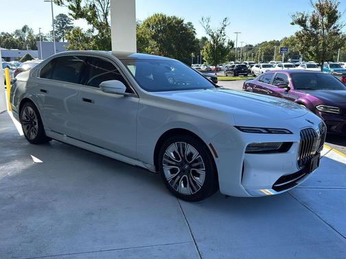 2024 BMW i7 eDrive50