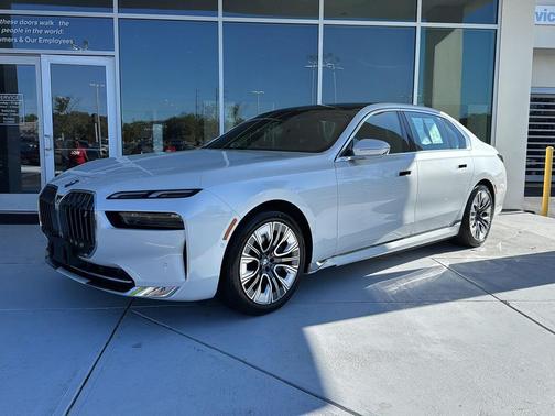 2024 BMW i7 eDrive50