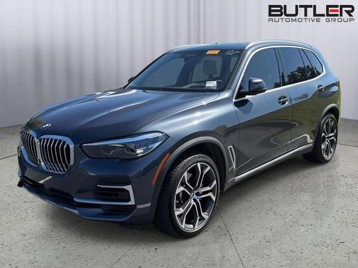 Arctic Grey Metallic 2022 BMW X5 sDrive40i