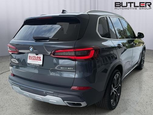 Arctic Grey Metallic 2022 BMW X5 sDrive40i