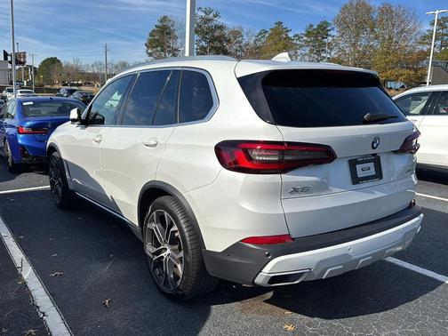 2022 BMW X5 sDrive40i