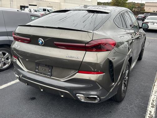 2024 BMW X6 xDrive40i